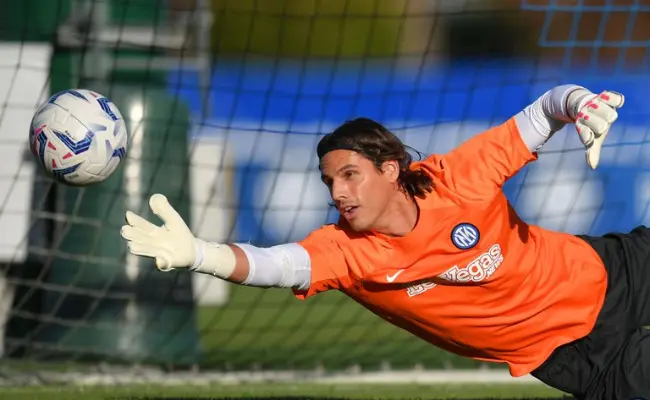 Yann Sommer Playing Style and Strengths